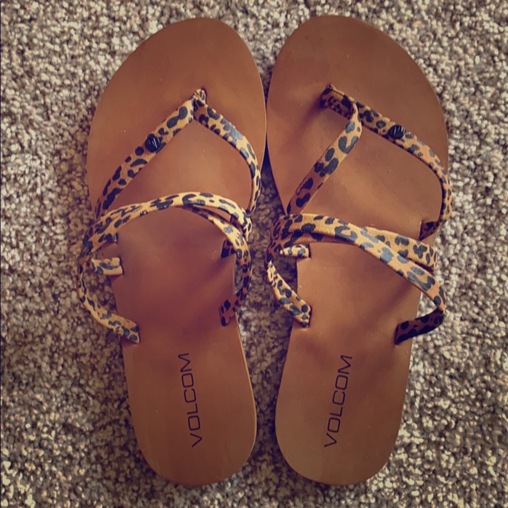 Volcom Women’s Easy Breezy II Sandal US size 8